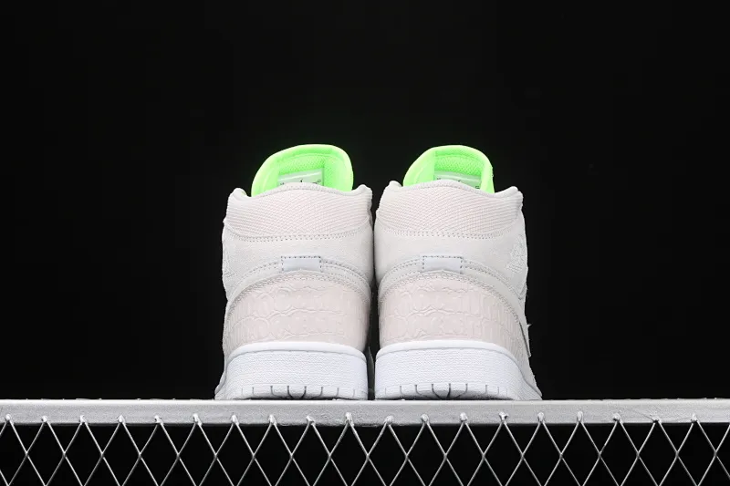 All categories Air Jordan Jordan series basketball shoes Air Jordan 1 Mid Air Jordan 1 Mid AJ1 Joe 1 sea salt fluorescent green CV3018-001